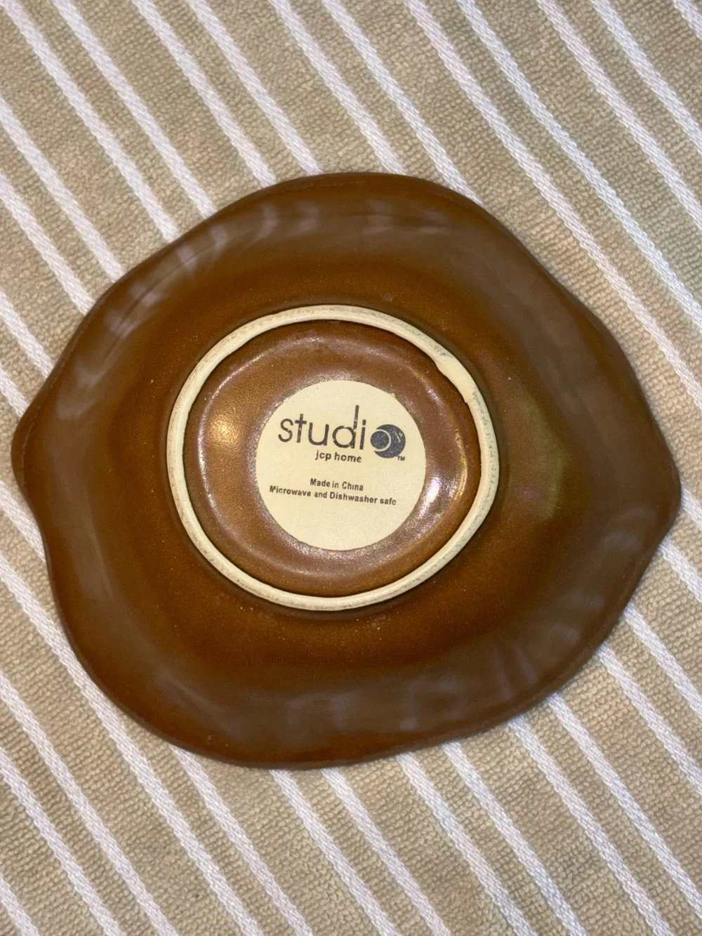 Autumn Thanksgiving Studio JCP Ceramic Green Leaf Serving Dish Bowl